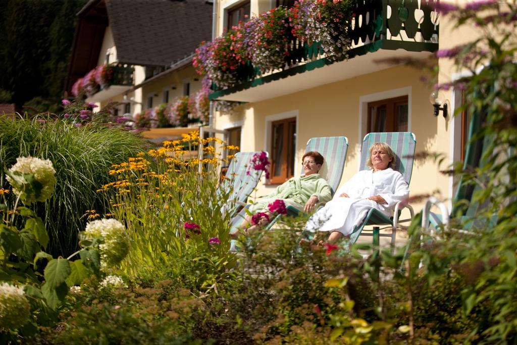 Hotel Moenichwalderhof Monichwald Exterior photo